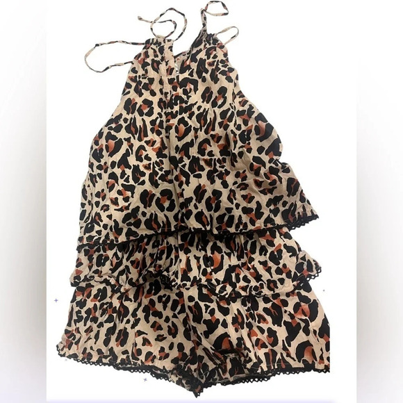 Urban Outfitters leopard print romper, size Medium - Picture 1 of 2